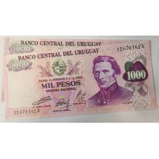 URUGUAY 1974-1975 . ONE THOUSAND 1,000 PESOS BANKNOTES